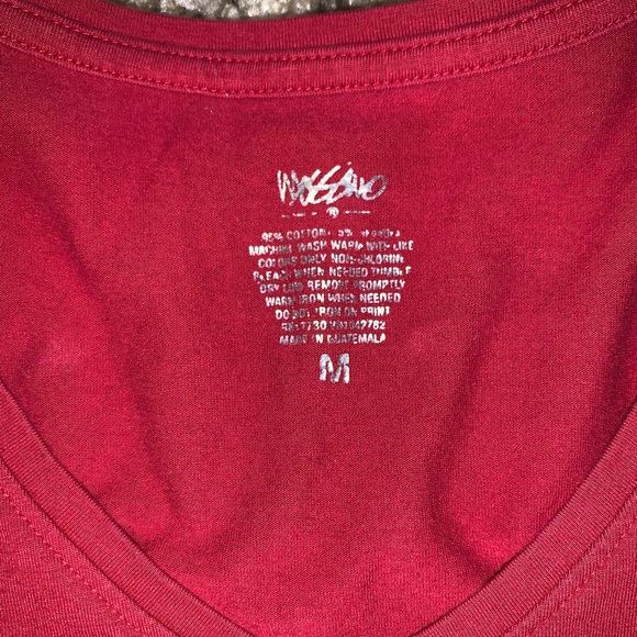 Mossimo Tee - Picture 2 of 2